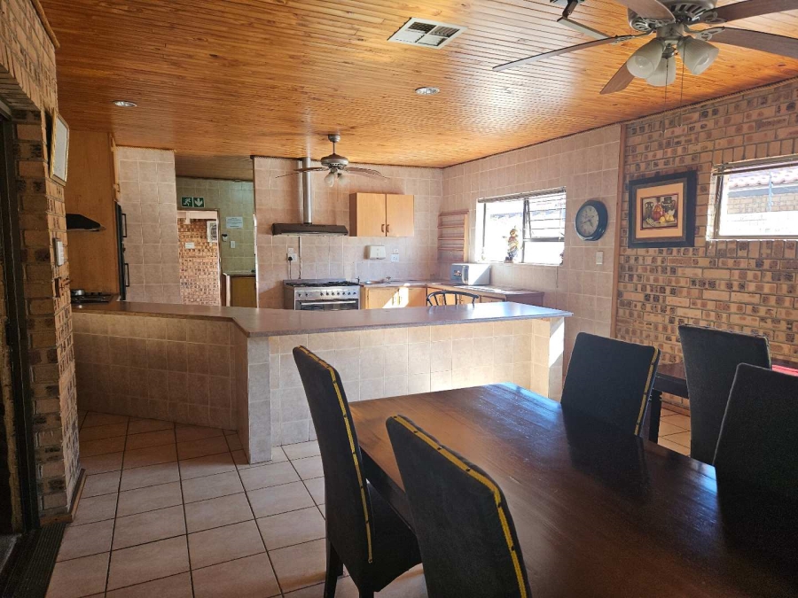 15 Bedroom Property for Sale in Royldene Northern Cape